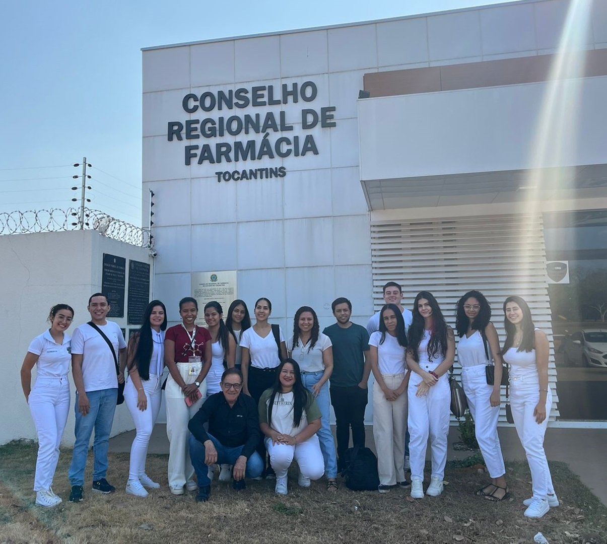 Acadêmicos do curso de Farmácia da ULBRA participam de visita técnica ao Conselho Regional de Farmácia do Tocantins