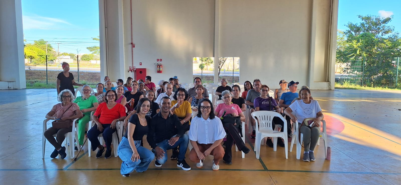 CRF-TO leva orientação sobre uso racional de medicamentos a evento voltado à saúde da pessoa idosa