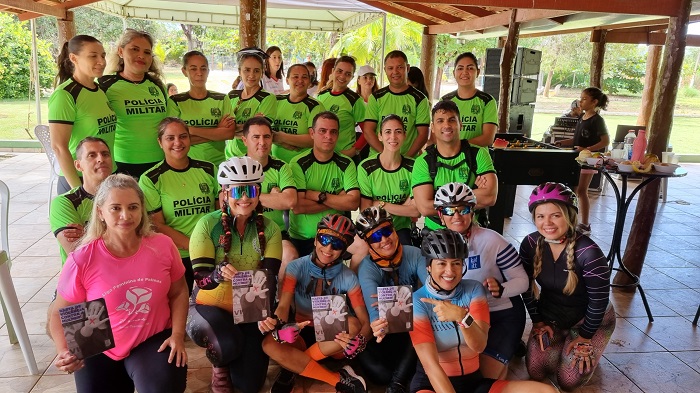 Comissão de Esportes do CRFTO participa de passeio ciclístico pelo fim da violência contra a mulher