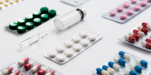 Autorizado, importado, experimental ou falsificado? Saiba as diferenças entre os medicamentos